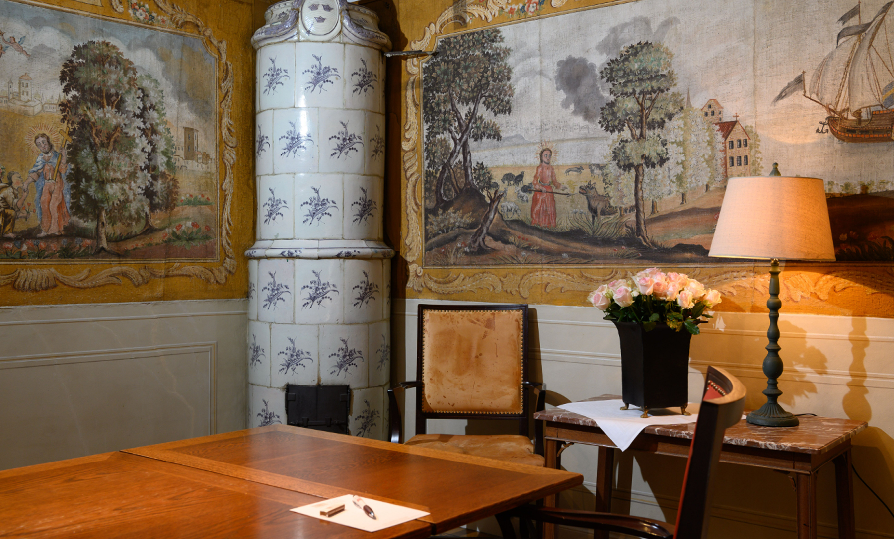 Bild på ett kontor i palatset